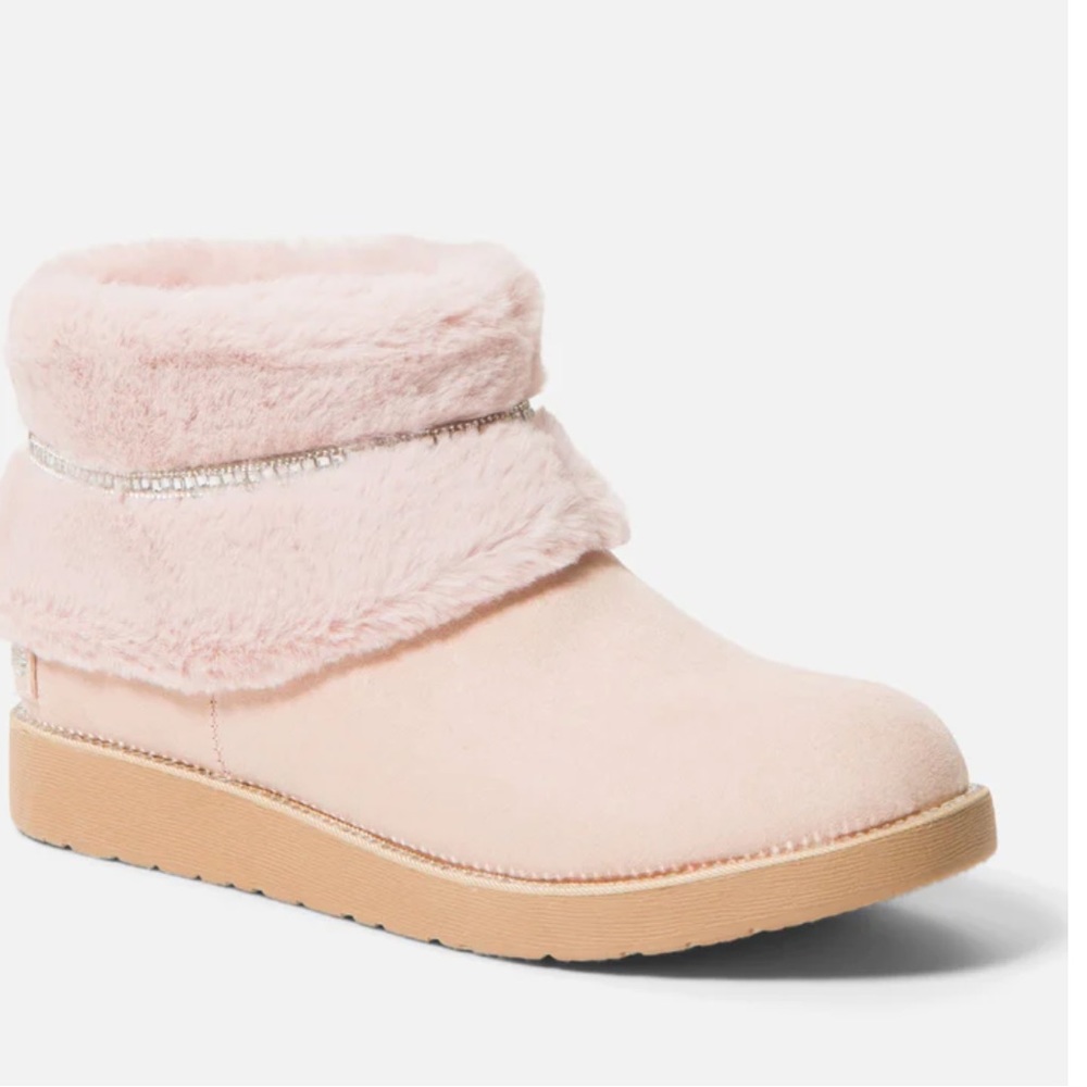 NEW BEBE SOFT FUR LINED NAYELI BOOTS IN COLOR BLUSH SUDETTE
